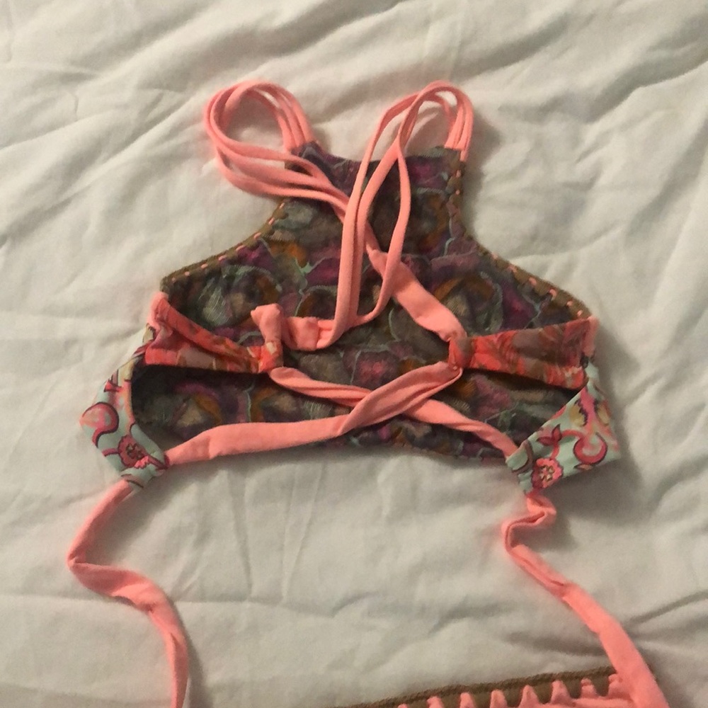 Maaji reversible peachy swim - Picture 5 of 7